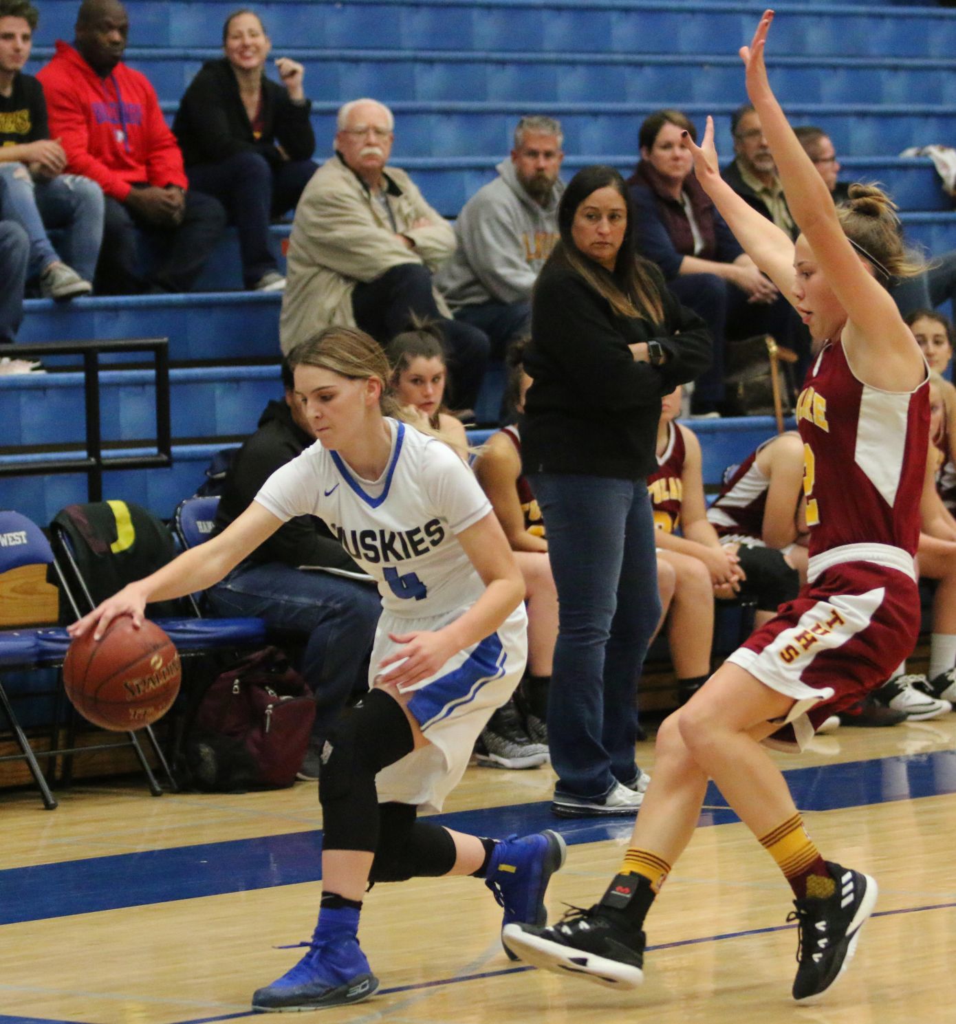 Learning curve: Turnover-prone Huskies drop to 2-6